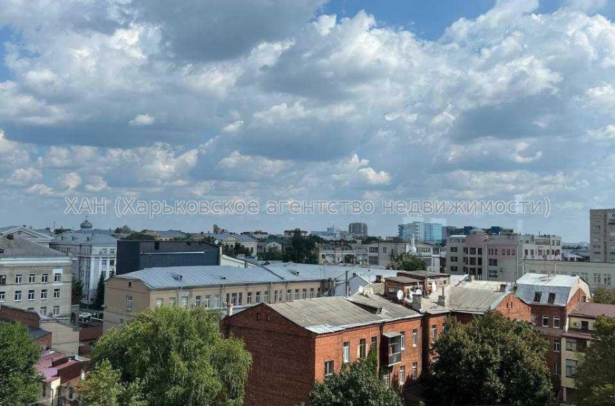 Продам квартиру, Чернышевская ул. , 2 кім., 71 м², авторский дизайн 