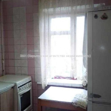 Продам квартиру, Аэрокосмический пр. , 3 кім., 58 м², советский ремонт 