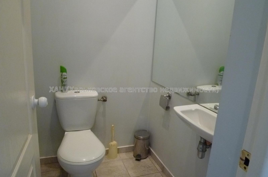 Здам нежитлову нерухомість, объект сервиса , 3 кім., 100 м², косметический ремонт 