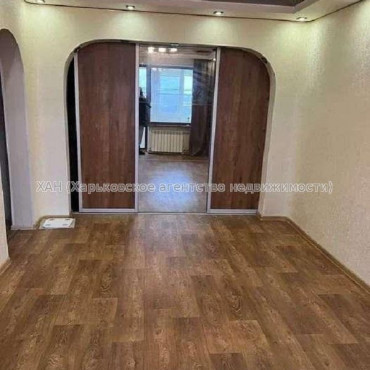 Продам квартиру, Богомольца ул. , 1 кім., 40 м², капитальный ремонт 