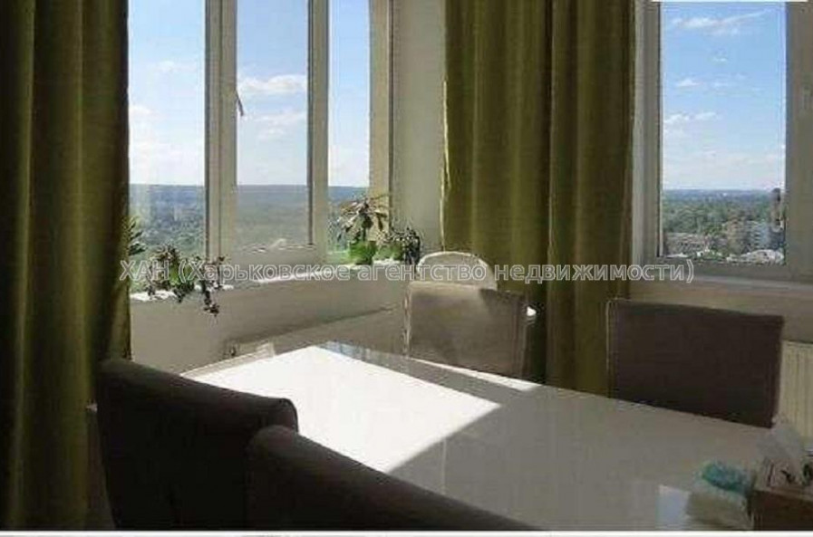Продам квартиру, Клочковская ул. , 3 кім., 105 м², авторский дизайн 
