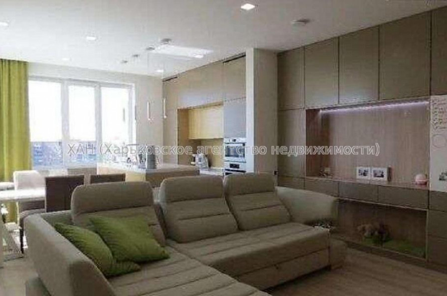 Продам квартиру, Клочковская ул. , 3 кім., 105 м², авторский дизайн 