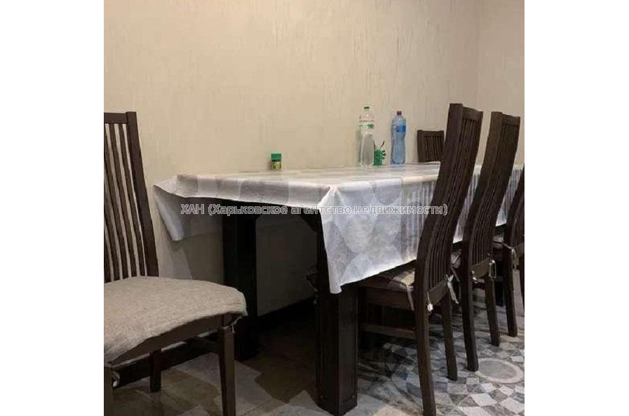 Продам квартиру, Олимпийская ул. , 2 кім., 90 м², евроремонт 