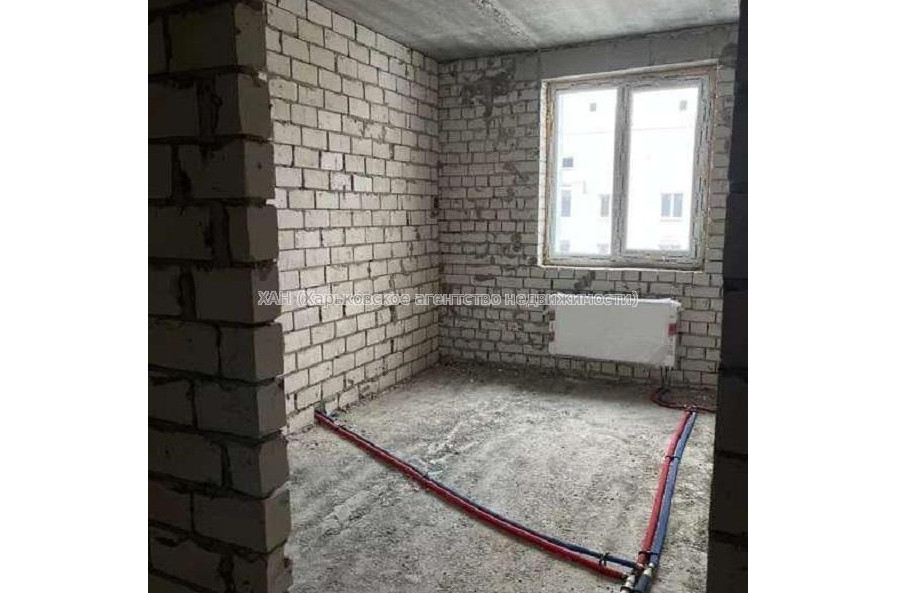 Продам квартиру, Шевченковский пер. , 2  ком., 56 м², без внутренних работ 