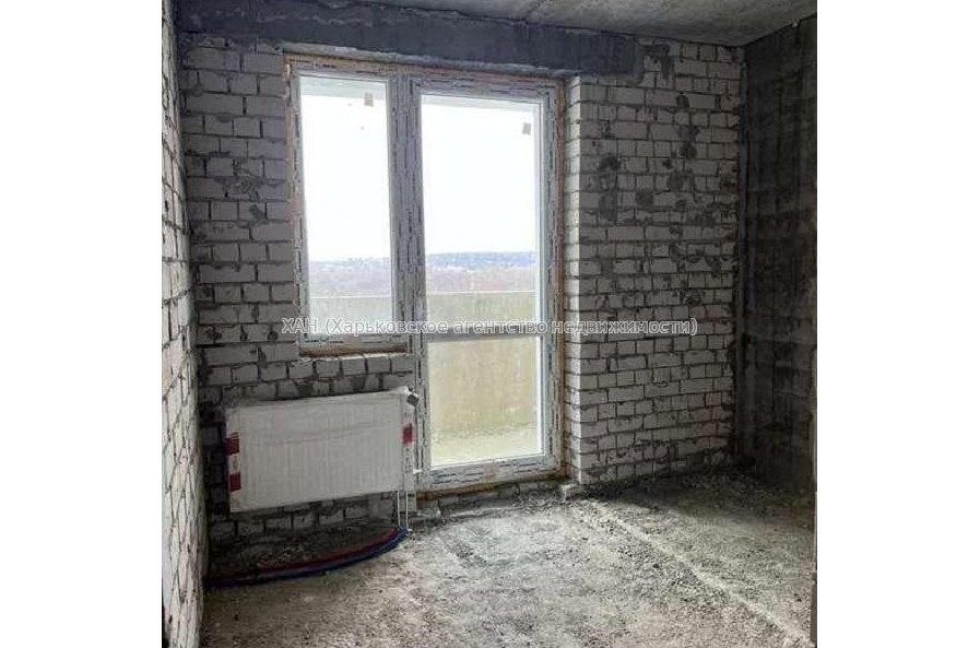 Продам квартиру, Шевченковский пер. , 2  ком., 56 м², без внутренних работ 