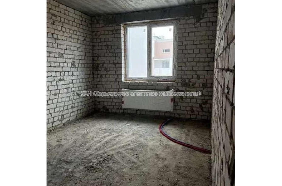 Продам квартиру, Шевченковский пер. , 2  ком., 56 м², без внутренних работ 