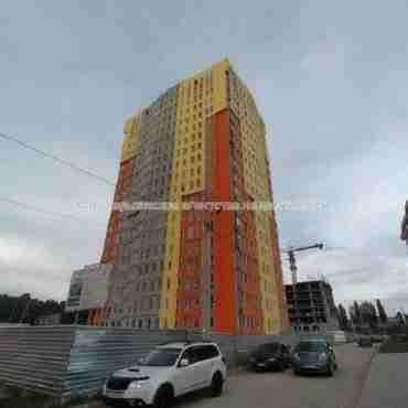 Продам квартиру, Гвардейцев Широнинцев ул. , 2 кім., 61 м², без внутренних работ 