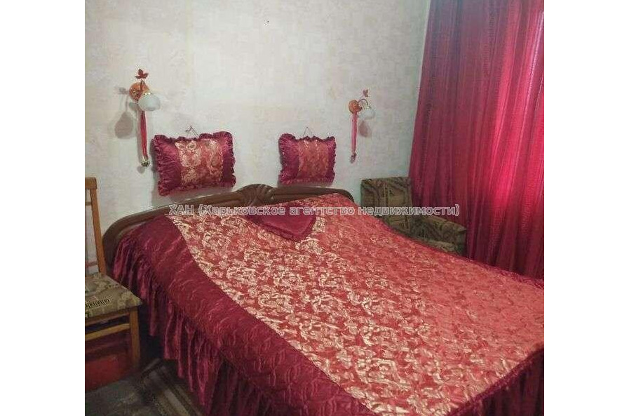 Продам квартиру, Победы просп. , 3  ком., 70 м², частичный ремонт 