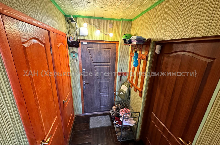 Продам квартиру, Огаревского ул. , 1  ком., 25 м², капитальный ремонт 