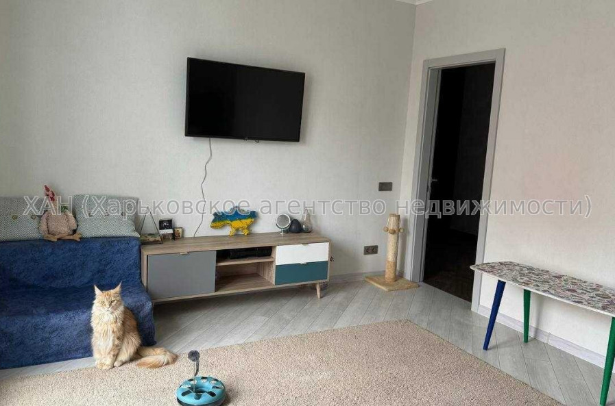 Продам квартиру, Гвардейцев Широнинцев ул. , 2  ком., 75 м², капитальный ремонт 