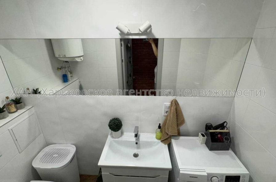 Продам квартиру, Гвардейцев Широнинцев ул. , 2  ком., 75 м², капитальный ремонт 