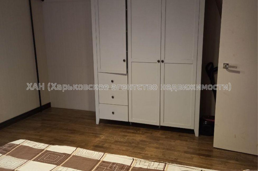 Продам квартиру, Клочковская ул. , 2  ком., 52 м², косметический ремонт 