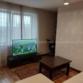 Продам квартиру, Клочковская ул. , 2  ком., 52 м², косметический ремонт