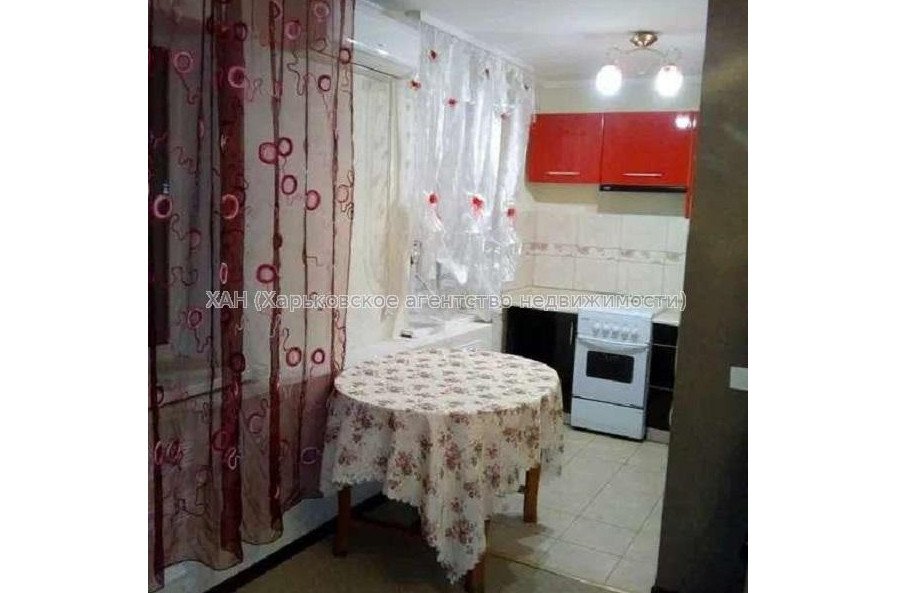 Продам квартиру, Мира ул. , 1 кім., 33 м², косметический ремонт 