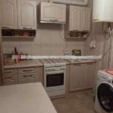 Продам квартиру, Валентиновская ул. , 2 кім., 49 м², евроремонт 