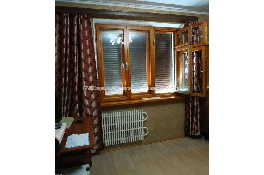 Продам квартиру, Валентиновская ул. , 2 кім., 49 м², евроремонт 