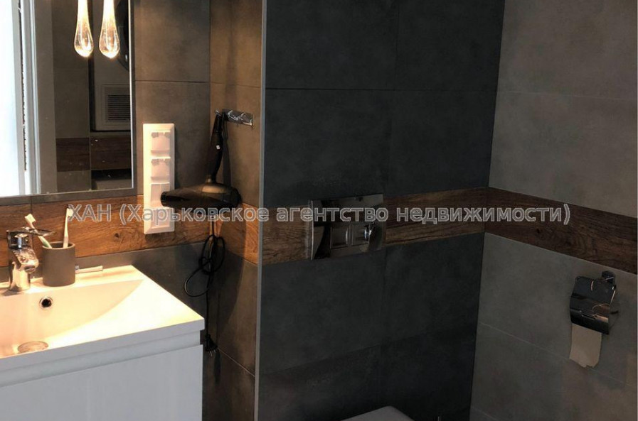 Продам квартиру, Гвардейцев Широнинцев ул. , 2 кім., 50 м², евроремонт 