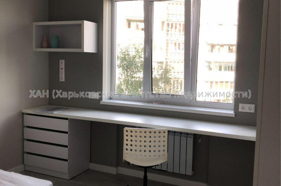 Продам квартиру, Гвардейцев Широнинцев ул. , 2 кім., 50 м², евроремонт 