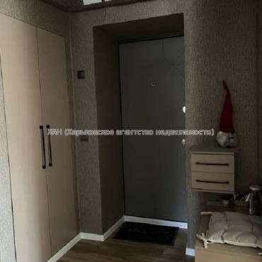 Продам квартиру, Зерновая ул. , 2 кім., 41 м², капитальный ремонт 