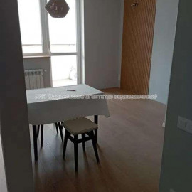 Продам квартиру, Шевченковский пер. , 2 кім., 42 м², капитальный ремонт