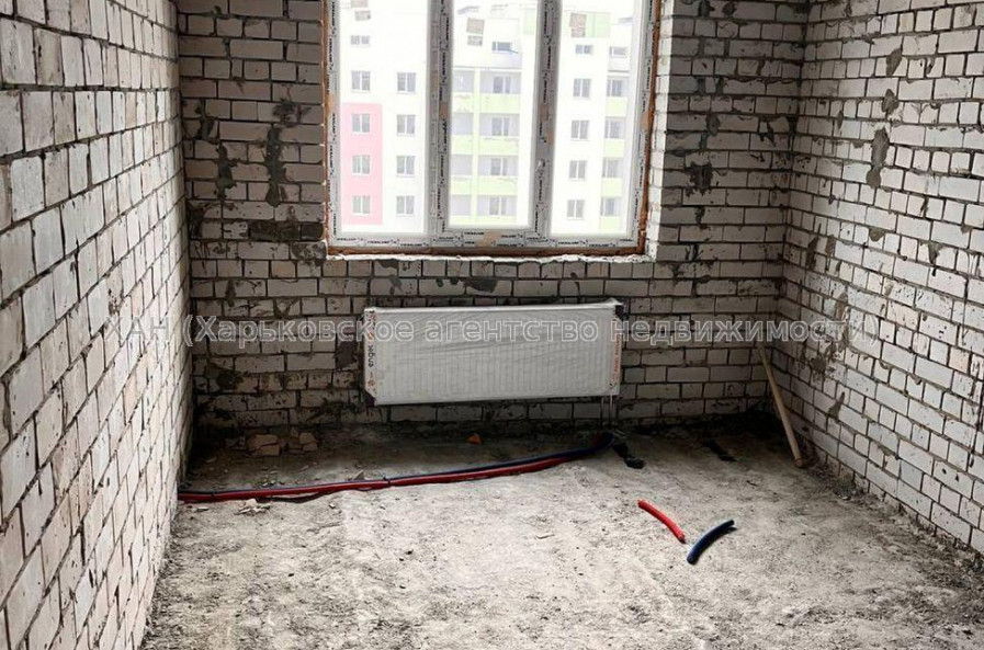 Продам квартиру, Мира ул. , 2 кім., 56 м², без отделочных работ 