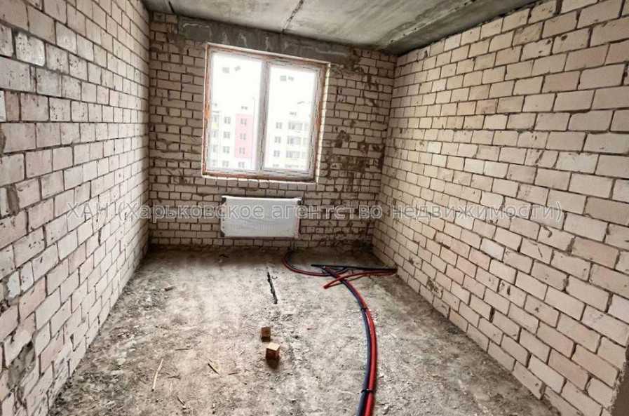 Продам квартиру, Мира ул. , 2 кім., 56 м², без отделочных работ 