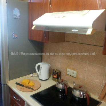 Продам квартиру, Москалёвская ул. , 1  ком., 37 м², косметический ремонт 