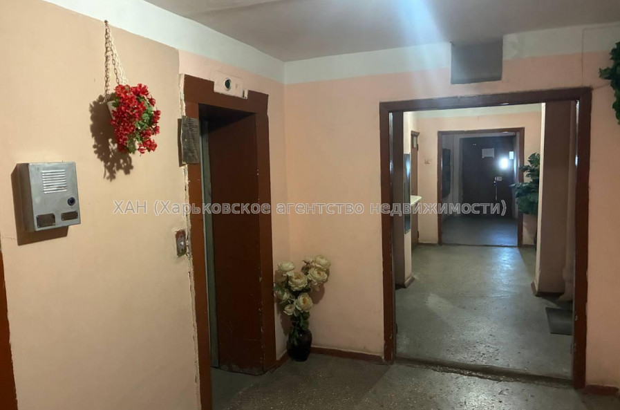 Продам квартиру, Москалёвская ул. , 1 кім., 37 м², косметический ремонт 
