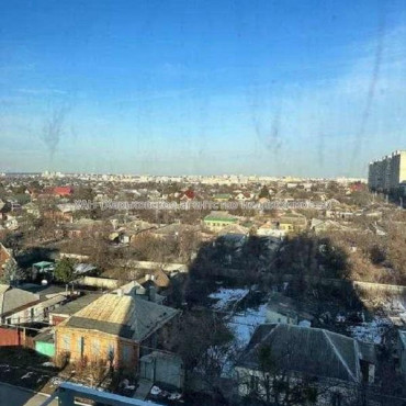 Продам квартиру, Холодногорская ул. , 3 кім., 90 м², без отделочных работ 