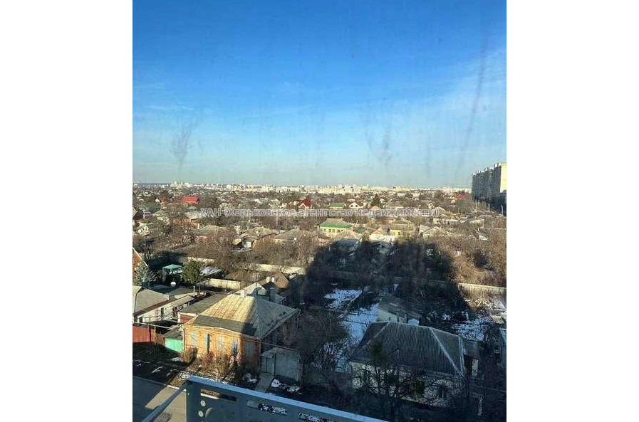 Продам квартиру, Холодногорская ул. , 3 кім., 90 м², без отделочных работ 