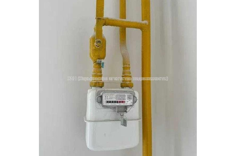 Продам квартиру, Холодногорская ул. , 3 кім., 90 м², без отделочных работ 