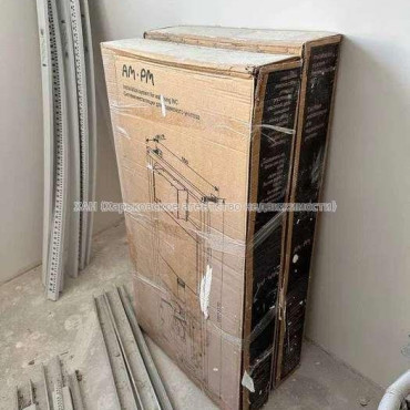 Продам квартиру, Холодногорская ул. , 3 кім., 90 м², без отделочных работ 