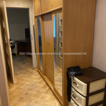 Продам квартиру, Вадима Манька ул. , 2  ком., 43.40 м², косметический ремонт 