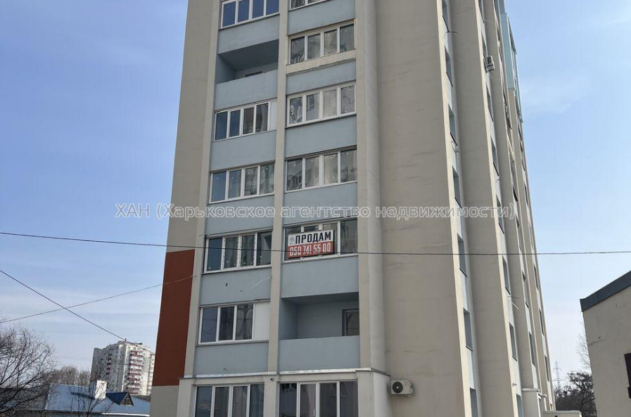 Продам квартиру, Лисаветинская ул. , 2 кім., 66 м², без отделочных работ 