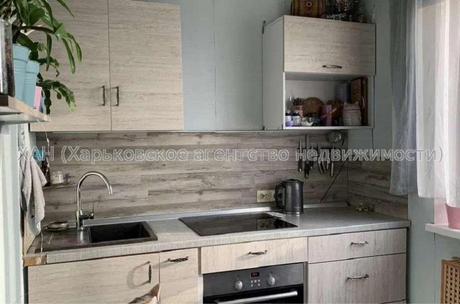 Продам квартиру, Мохначанская ул. , 2  ком., 52 м², капитальный ремонт 