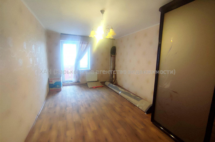 Продам квартиру, Барабашова академика ул. , 2 кім., 83 м², капитальный ремонт 