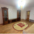Продам квартиру, Барабашова академика ул. , 2 кім., 83 м², капитальный ремонт 