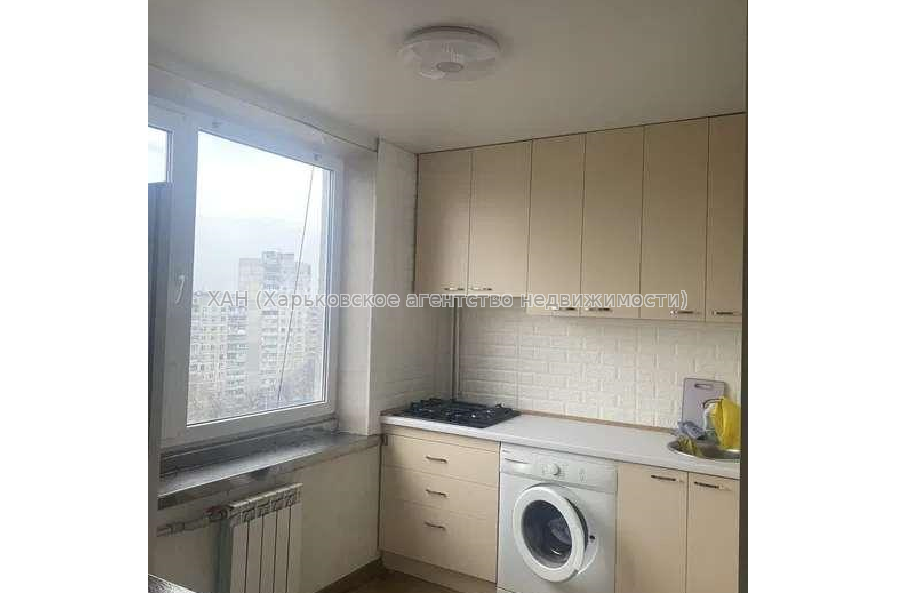 Продам квартиру, Академика Павлова ул. , 1  ком., 33 м², капитальный ремонт 