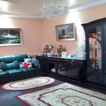 Продам квартиру, Сумская ул. , 2 кім., 65 м², евроремонт 