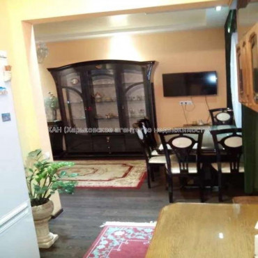 Продам квартиру, Сумская ул. , 2 кім., 65 м², евроремонт 