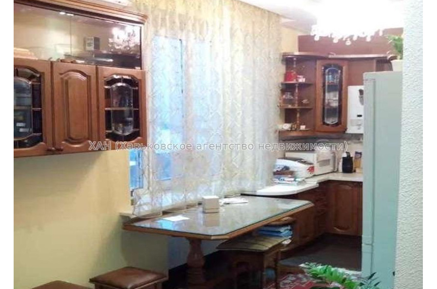 Продам квартиру, Сумская ул. , 2  ком., 65 м², евроремонт 