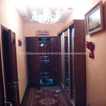 Продам квартиру, Сумская ул. , 2 кім., 65 м², евроремонт 