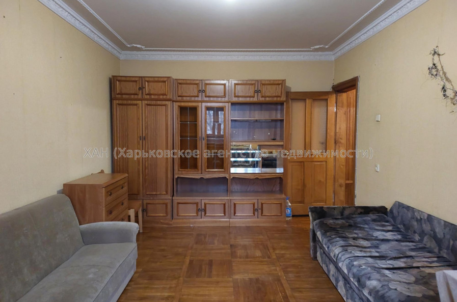 Здам квартиру, Ахсарова Энвера ул. , 2 кім., 50 м², косметический ремонт 