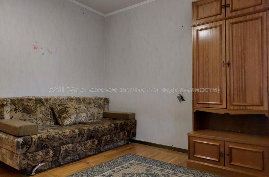 Здам квартиру, Ахсарова Энвера ул. , 2 кім., 50 м², косметический ремонт 