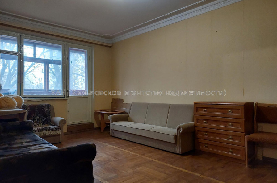 Здам квартиру, Ахсарова Энвера ул. , 2 кім., 50 м², косметический ремонт 