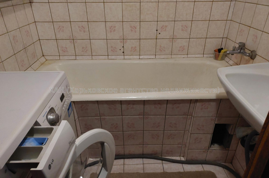 Здам квартиру, Ахсарова Энвера ул. , 2 кім., 50 м², косметический ремонт 