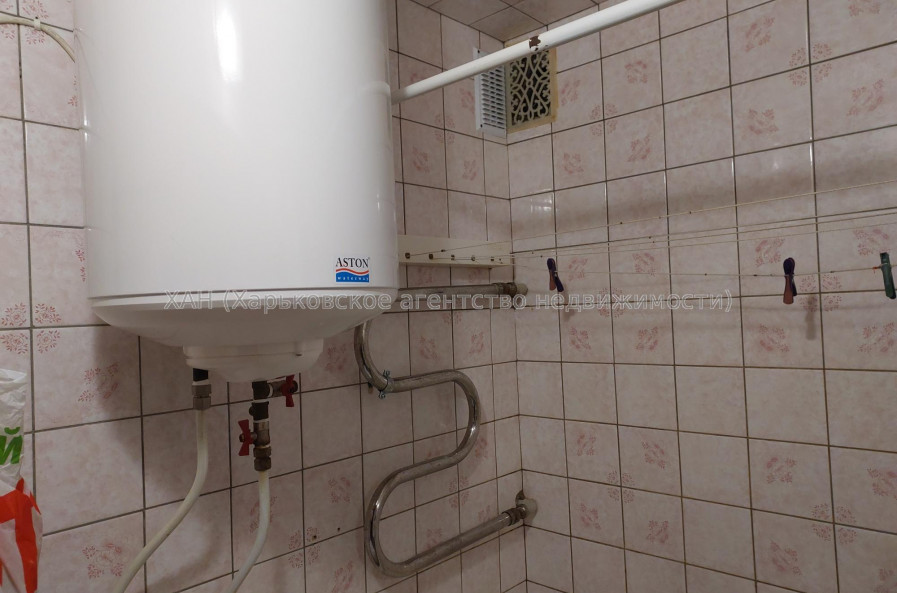 Здам квартиру, Ахсарова Энвера ул. , 2 кім., 50 м², косметический ремонт 