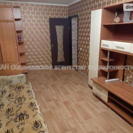 Продам квартиру, Валентиновская ул. , 2 кім., 46 м², капитальный ремонт