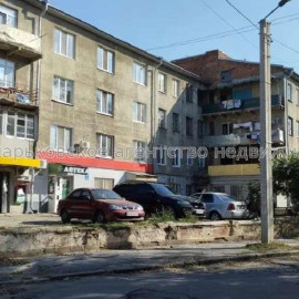 Продам квартиру, Черноморская ул. , 1  ком., 9 м², косметический ремонт