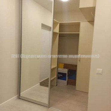 Продам квартиру, Гвардейцев Широнинцев ул. , 1 кім., 44 м², евроремонт 